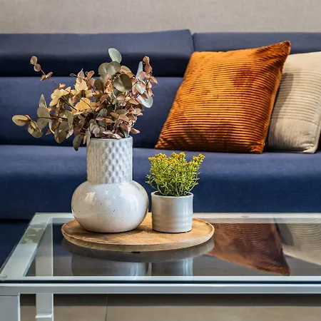 Fl 2 Thelodge-charming Retreat By Homely Apartment *