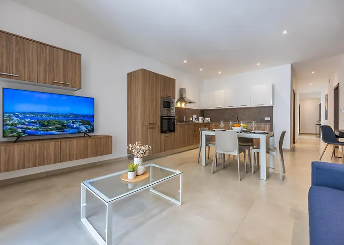 Fl 2 Thelodge-charming Retreat By Homely